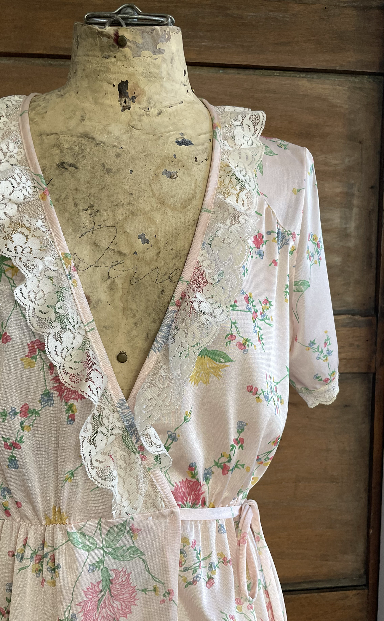 1970s Floral Peignoir