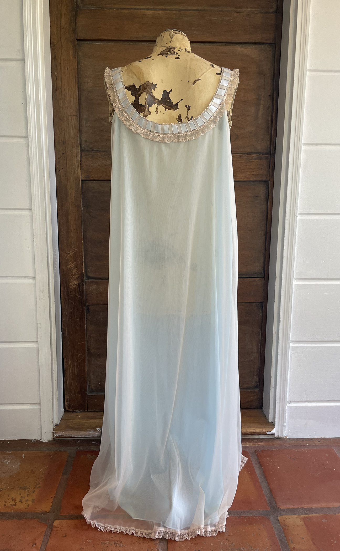 1960s Saks Fifth Avenue Nightgown