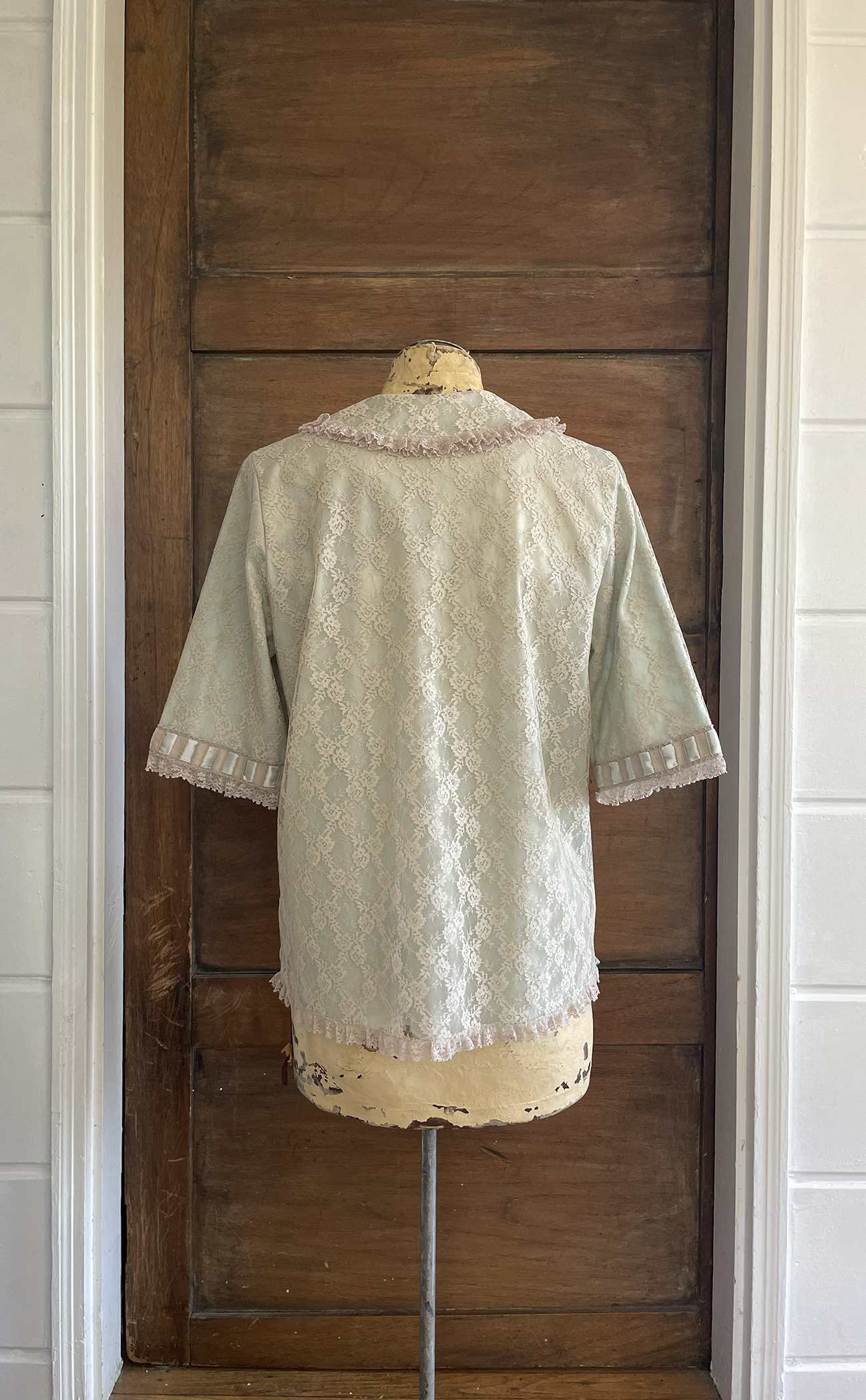 1960s Lace Bed Jacket